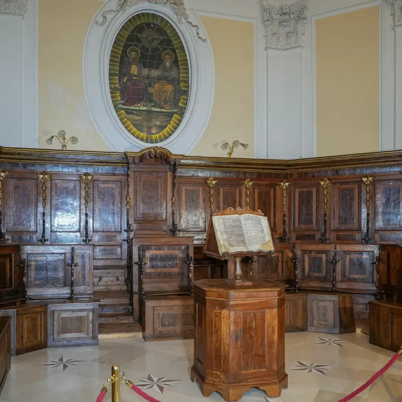 Restauro del Coro Ligneo settecentesco custodito nella Chiesa Matrice di Mesagne