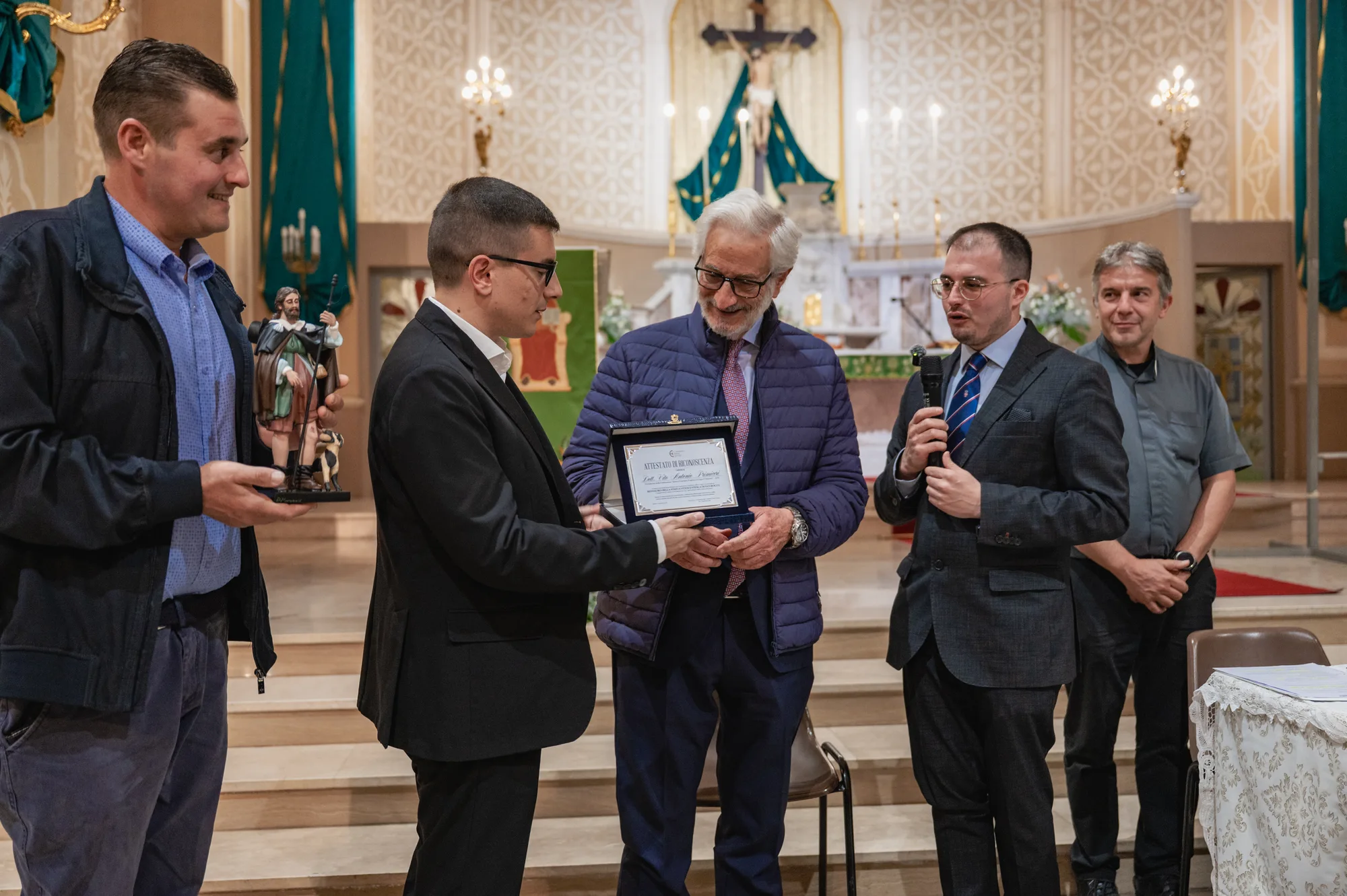 consegna-riconoscimento-cerimonia-san-rocco-alezio-01