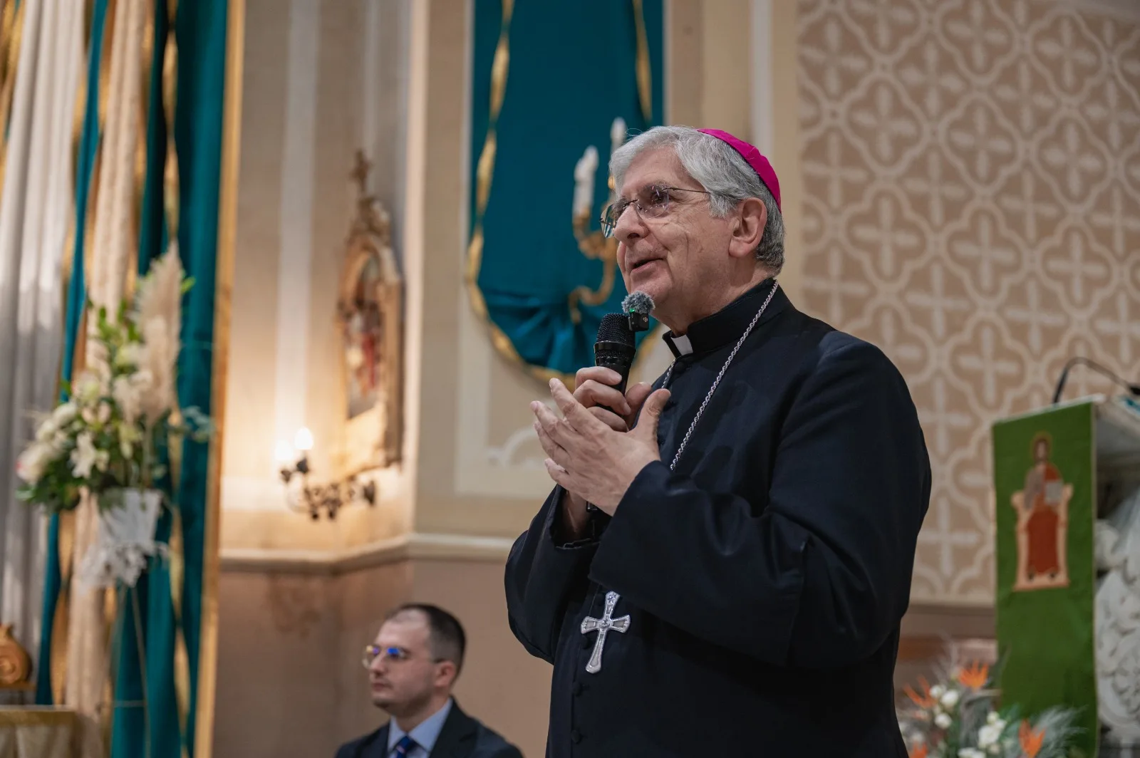 vescovo-intervento-restauro-san-rocco-alezio